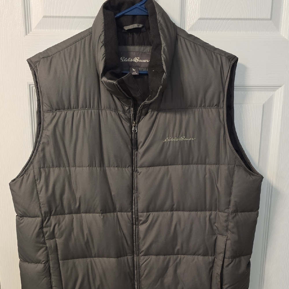 Eddie Bauer Men's Charcoal Puffer Vest